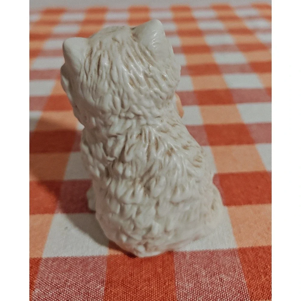 Homco White Persian Ceramic Vintage Kitten Cat Figurine Blue Eyes With Bow #1428